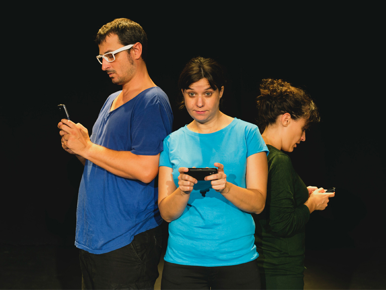 Teatre: Engrunes, de Nus Teatre