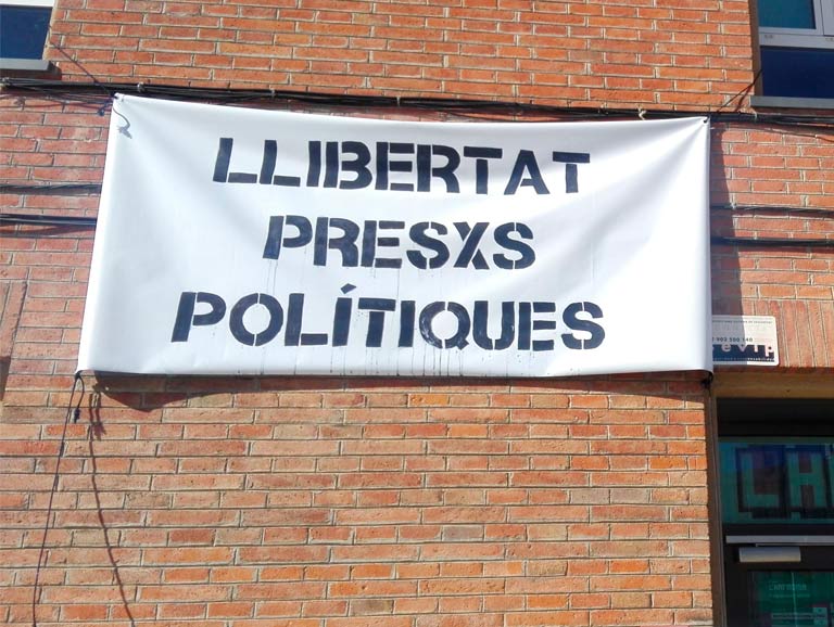 Manifest en suport presxs polítiques